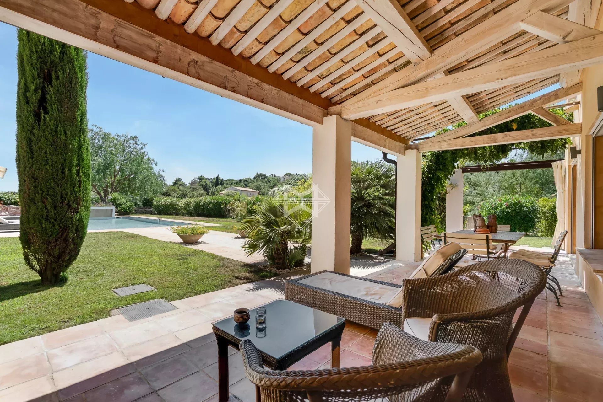 Maison à vendre, 350m², Grimaud