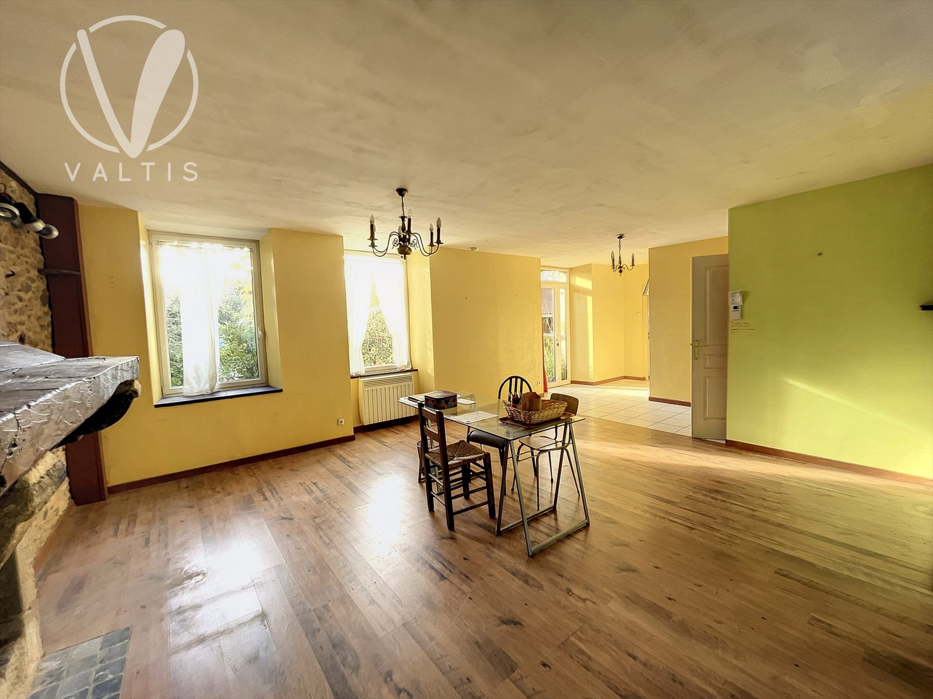 Maison à vendre, 121m², Corseul