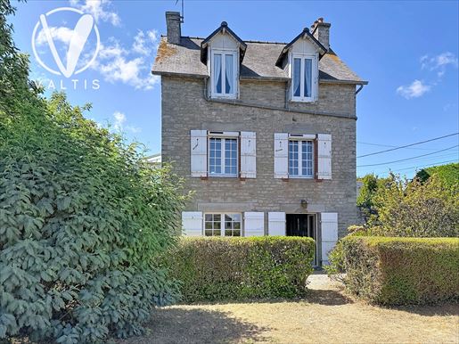 Maison 7 pièces 127 m² · à Saint-Cast-le-Guildo · 127 m² · 593 400 €