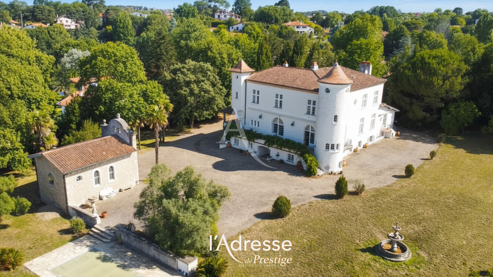 Maison à vendre, 610m², Saint-Jean-de-Luz