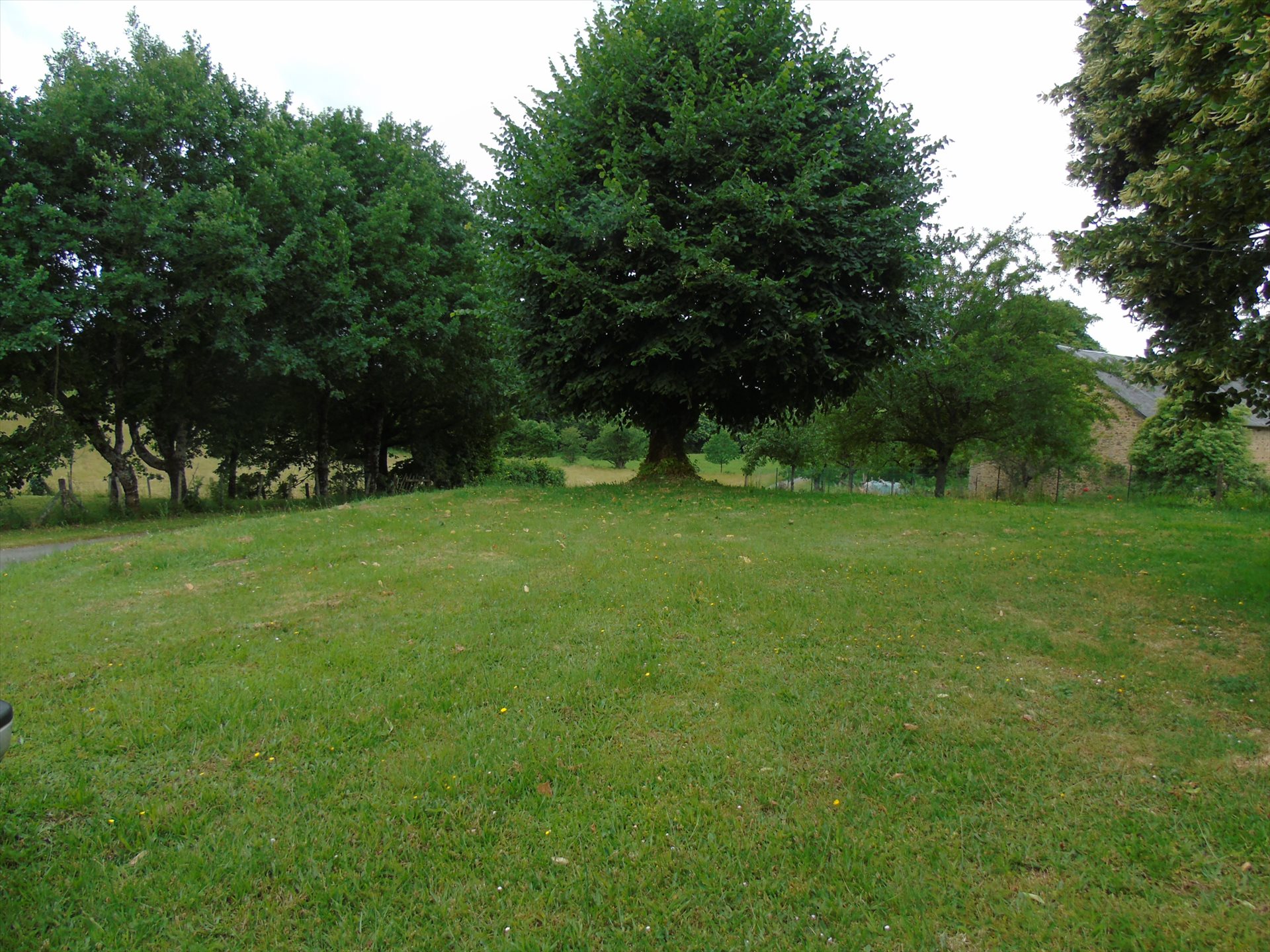 Maison à vendre, 220m², La Croisille-sur-Briance
