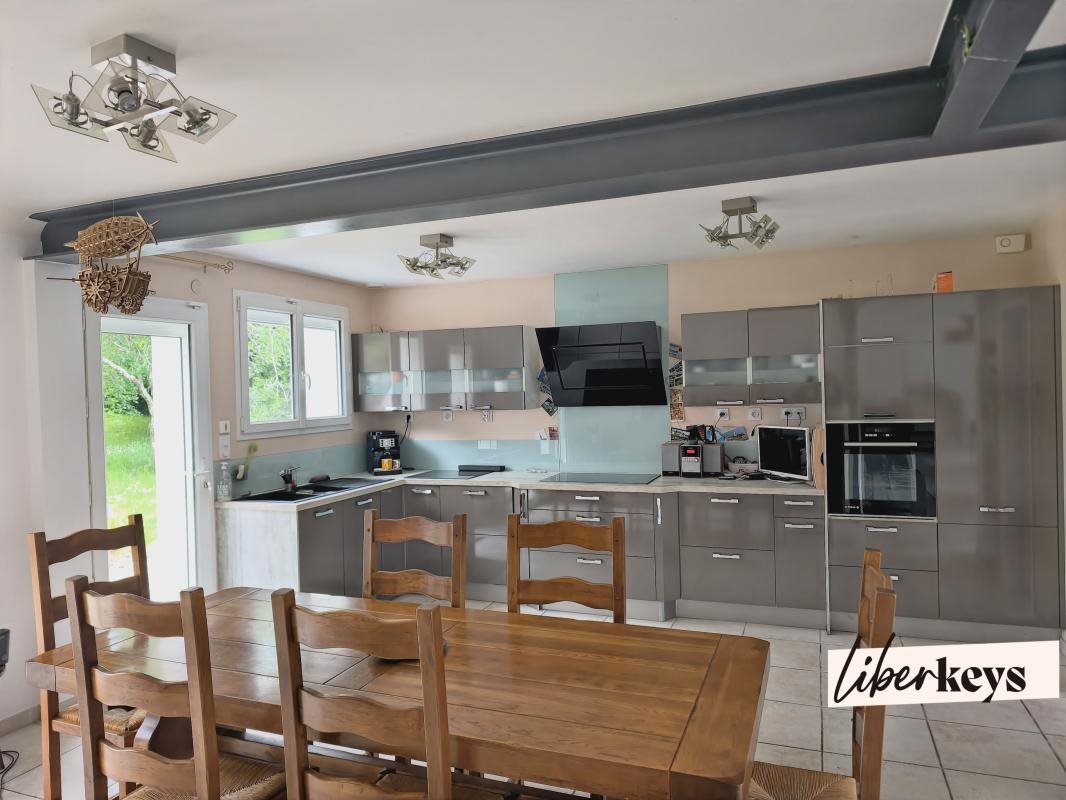 Maison à vendre, 141m², Sautron