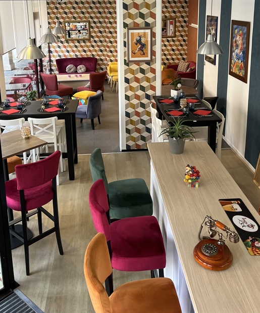 Établissement convivial avec activité Bar et Restauration · à Epernay · 171 m² · 741 000 €