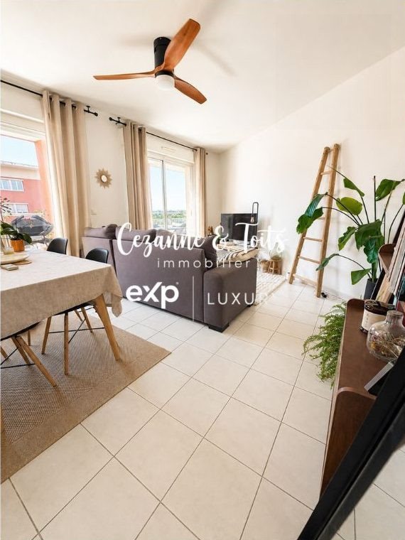 Apartment in Aix-en-Provence, Saint-Eutrope - Plus