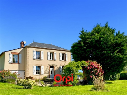 Maison 6 pièces 195 m² · à Clugnat · 195 m² · 413 400 €