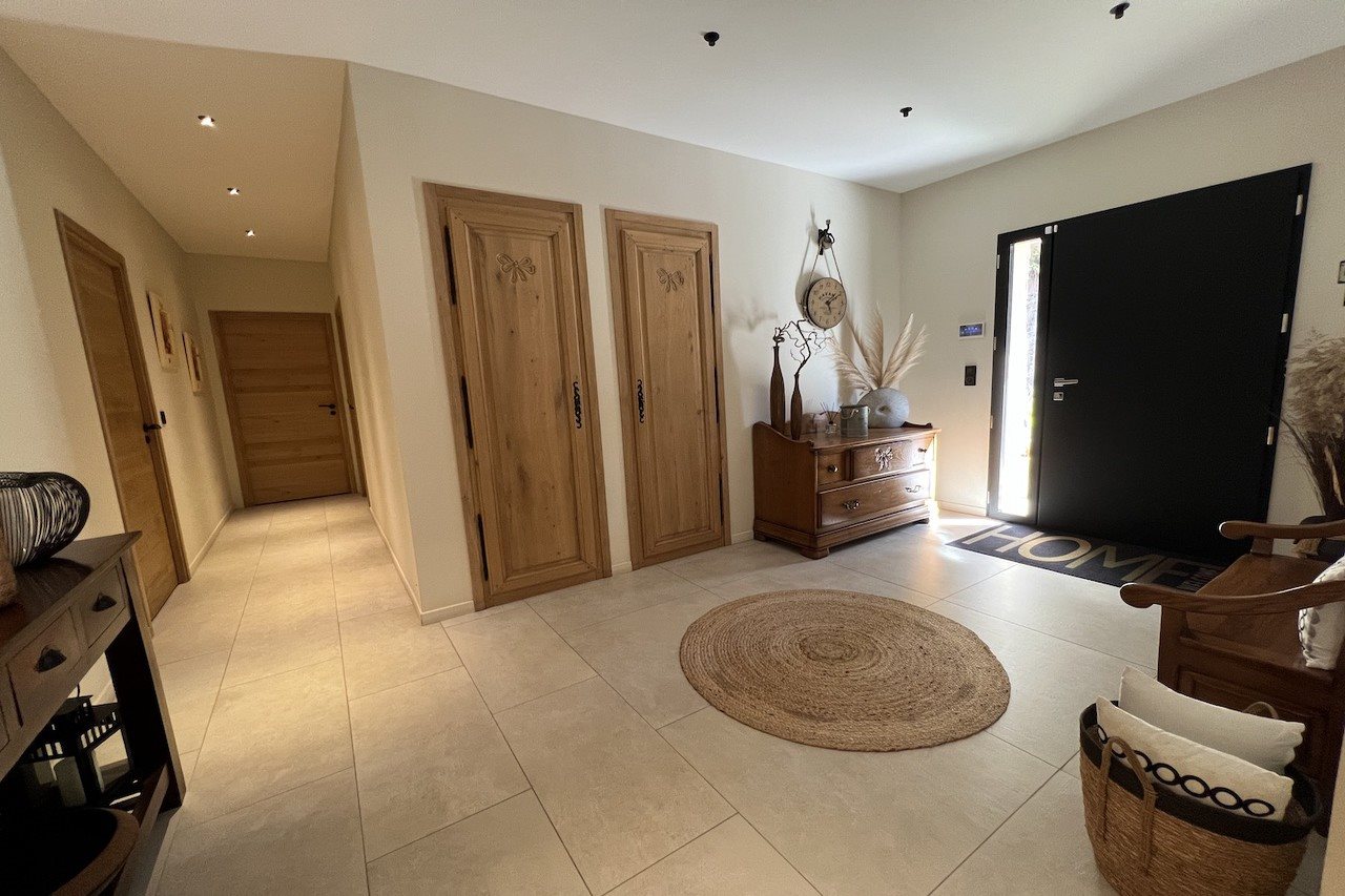 Maison à vendre, 277m², Sotta