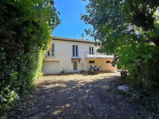 Maison 7 pièces 160 m² · à La Boisse · 160 m² · 295 000 €