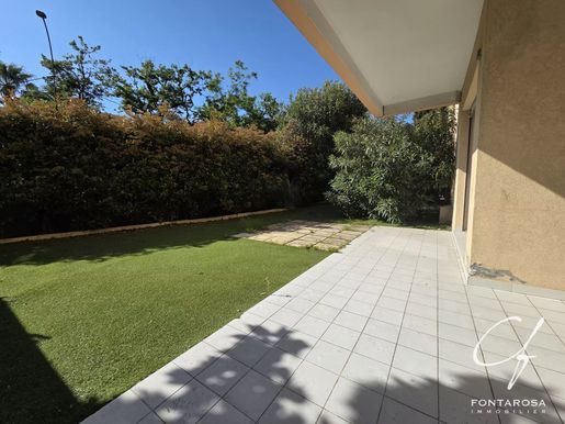 Appartement 3 pièces 54 m² · à Fréjus · 54 m² · 249 000 €