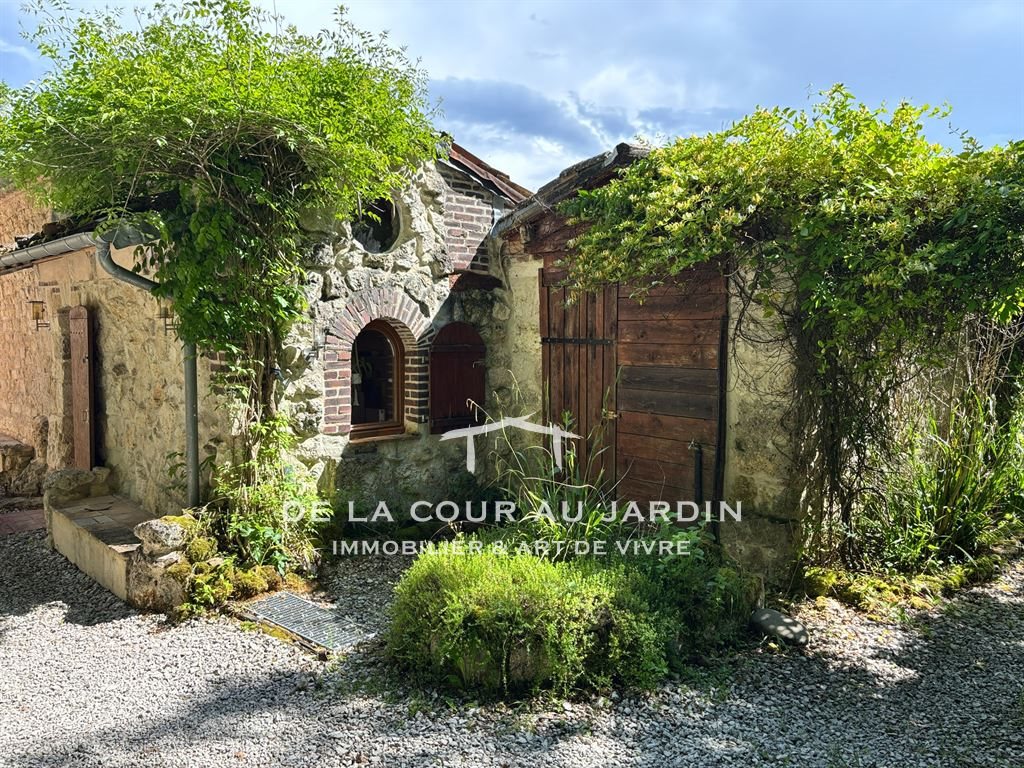 Maison à vendre, 180m², Montaigu-de-Quercy