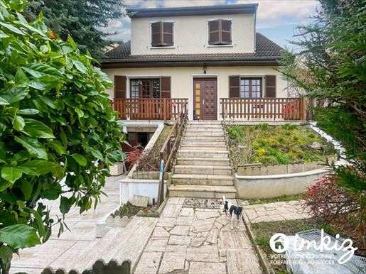Maison 7 pièces 160 m² · à Rueil-Malmaison · 160 m² · 1 299 000 €