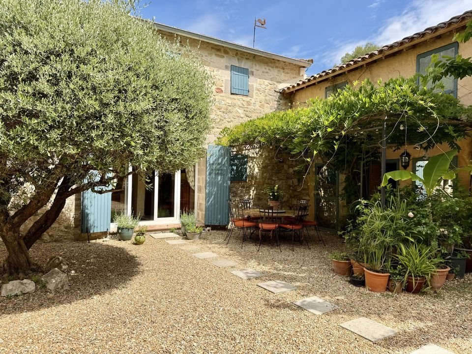 Maison à vendre, 343m², Arpaillargues-et-Aureillac