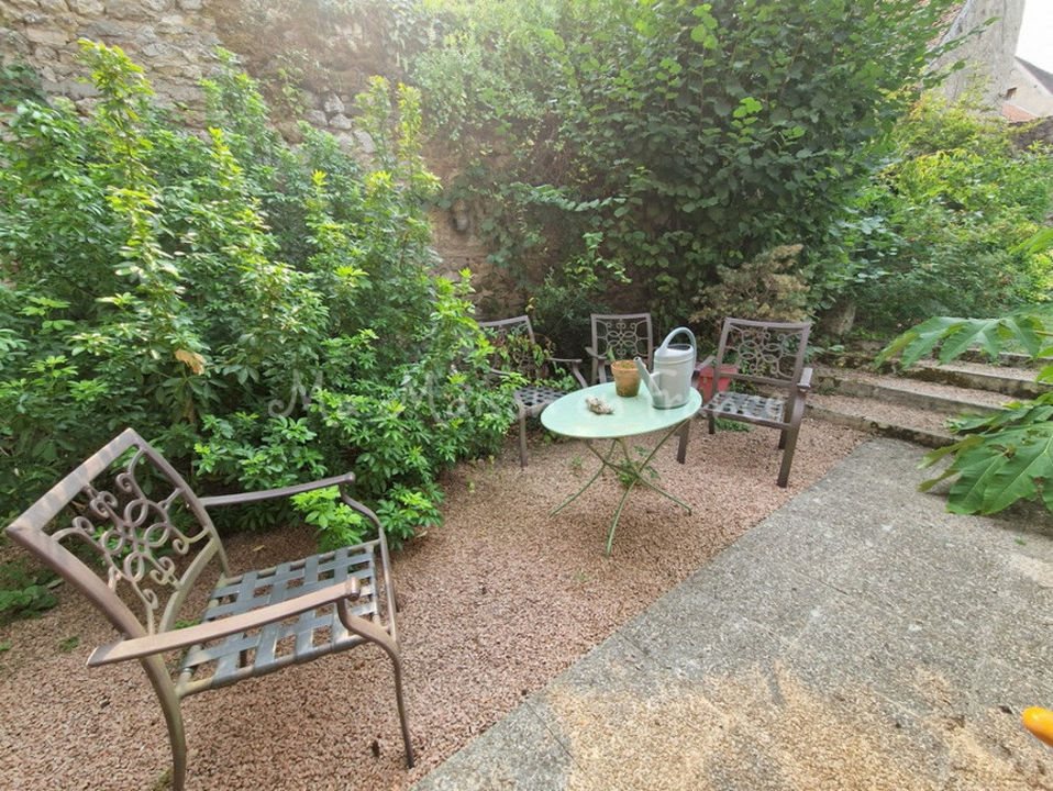 Maison à vendre, 123m², Saint-Pourçain-sur-Sioule