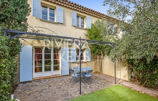 Maison 3 pièces 87 m² · à La Motte · 87 m² · 445 000 €