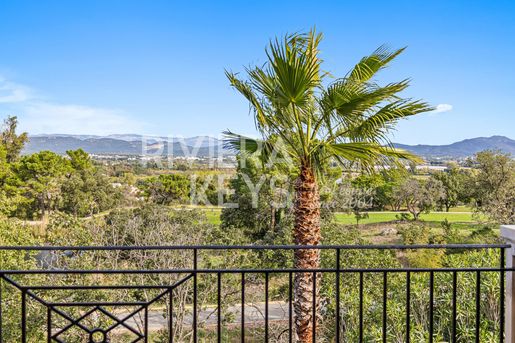 Maison 3 pièces 76 m² · à Roquebrune-sur-Argens · 76 m² · 398 000 €