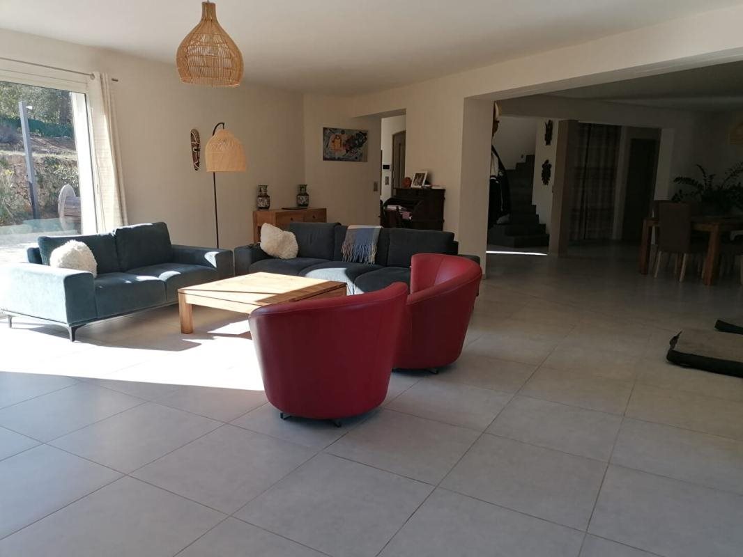 Maison à vendre, 280m², Draguignan