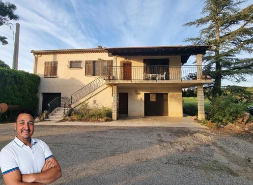 Maison 4 pièces 120 m² · à Eyguières · 120 m² · 450 000 €