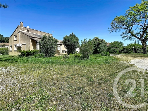 Maison 5 pièces 116 m² · à Bagnols-sur-Cèze · 116 m² · 242 000 €