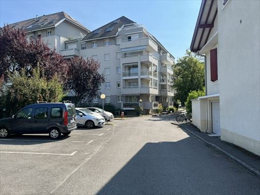 Appartement 2 pièces 43 m² · à Annecy · 43 m² · 240 000 €