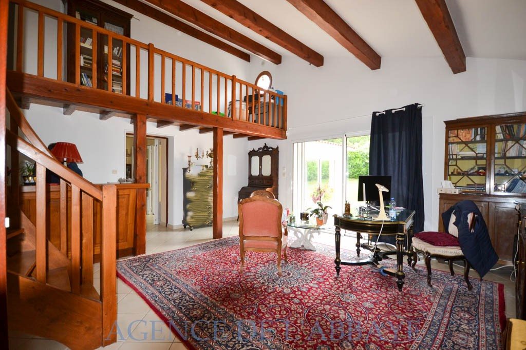 Maison à vendre, 171m², Taillebourg