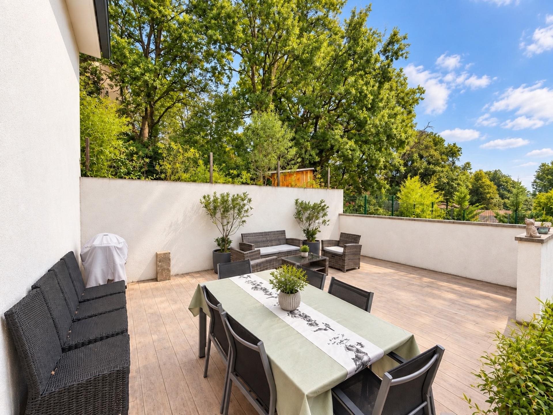 Maison à vendre, 117m², Forcalquier