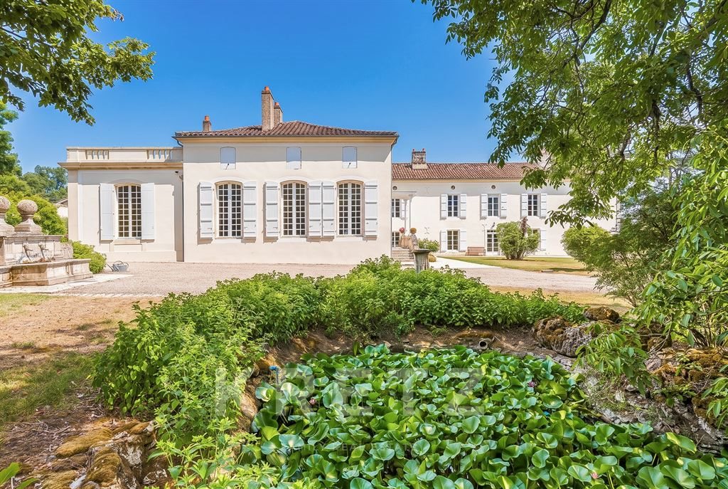Maison à vendre, 870m², Nérac