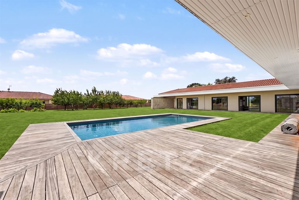 Maison à vendre, 232m², Pommevic