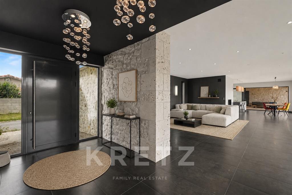 Maison à vendre, 232m², Pommevic