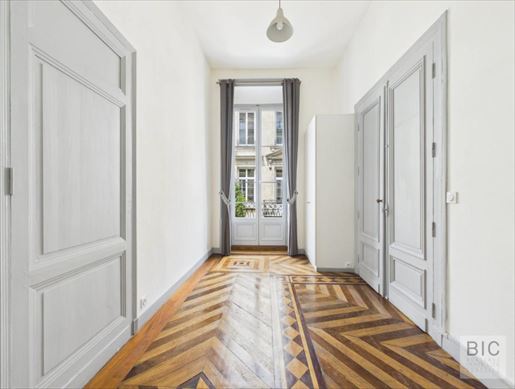 Appartement 3 pièces 76 m² · à Bordeaux · 76 m² · 388 500 €