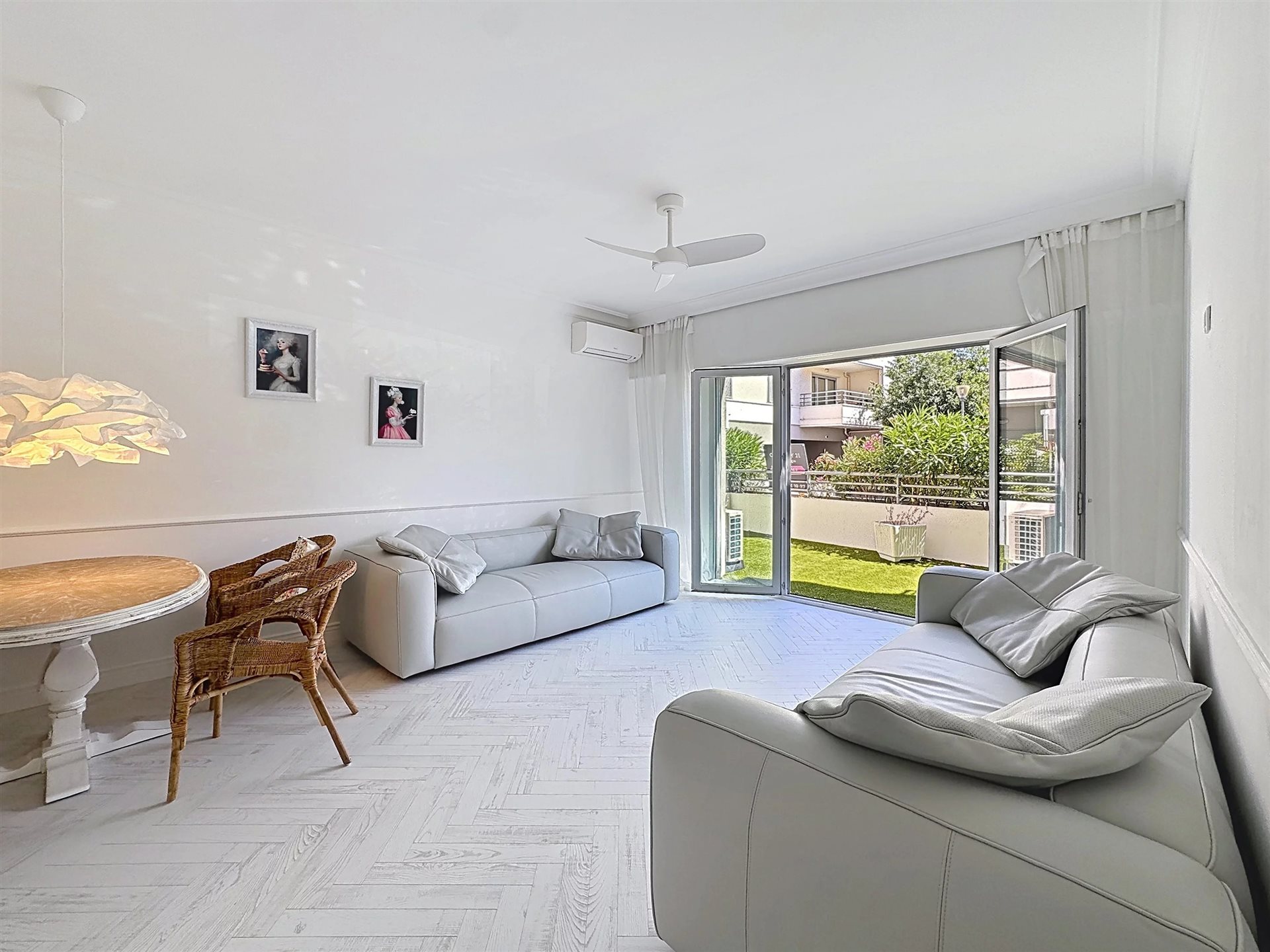 Appartement à vendre, 45m², La Roquette-sur-Siagne