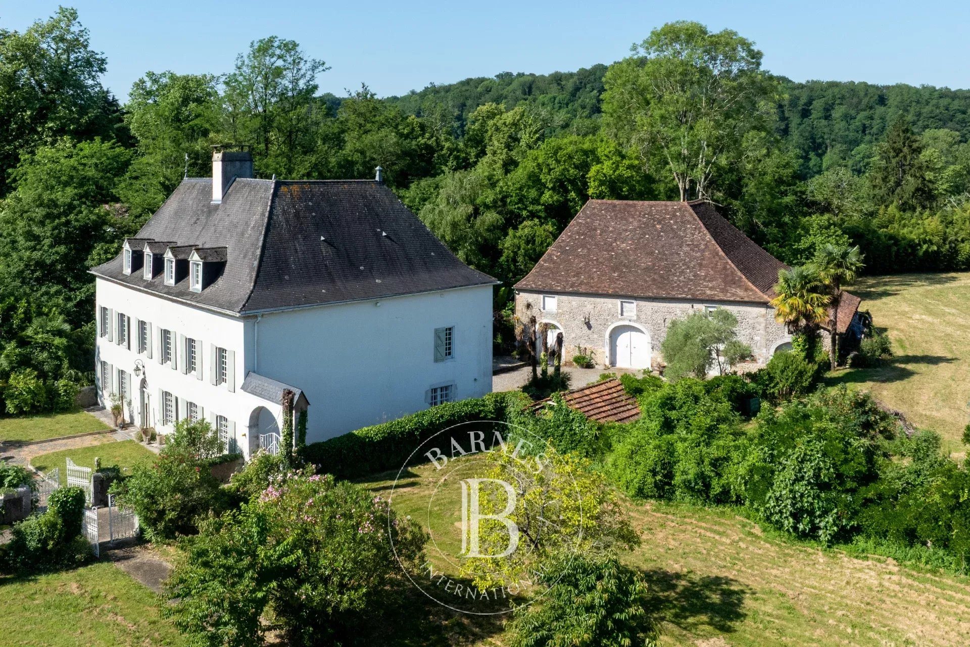 Maison à vendre, 408m², Sauveterre-de-Béarn