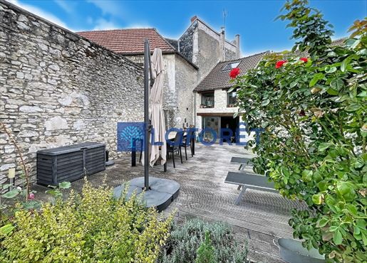 Maison 4 pièces 110 m² · à Montainville · 110 m² · 429 000 €