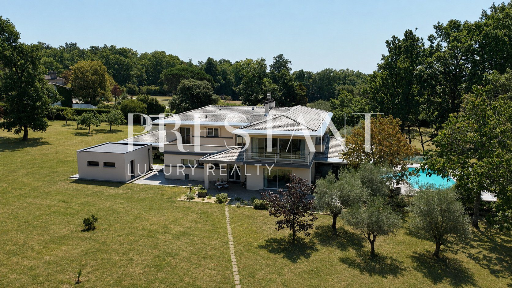 Maison à vendre, 385m², Le Taillan-Médoc