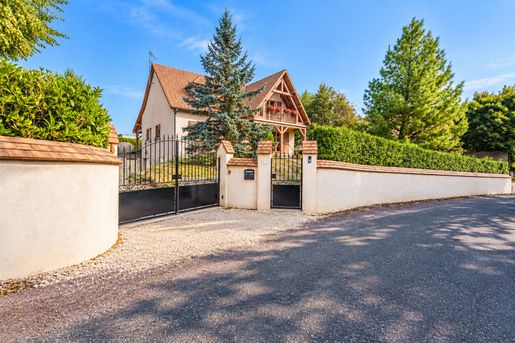 Maison 5 pièces 133 m² · à Beaune · 133 m² · 350 000 €