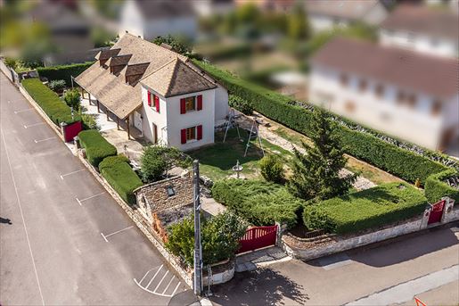 Maison 6 pièces 173 m² · à Beaune · 173 m² · 349 000 €