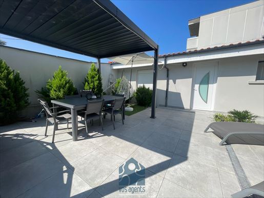 Appartement 7 pièces 155 m² · à Clermont-Ferrand · 155 m² · 491 150 €