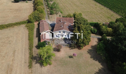 Maison 11 pièces 327 m² · à Pompignac · 327 m² · 680 000 €