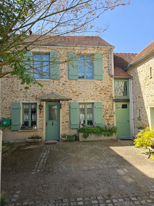Maison 8 pièces 200 m² · à Périgny · 200 m² · 499 000 €