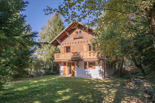 Maison 5 pièces 146 m² · à Les Deux Alpes · 146 m² · 2 080 000 €