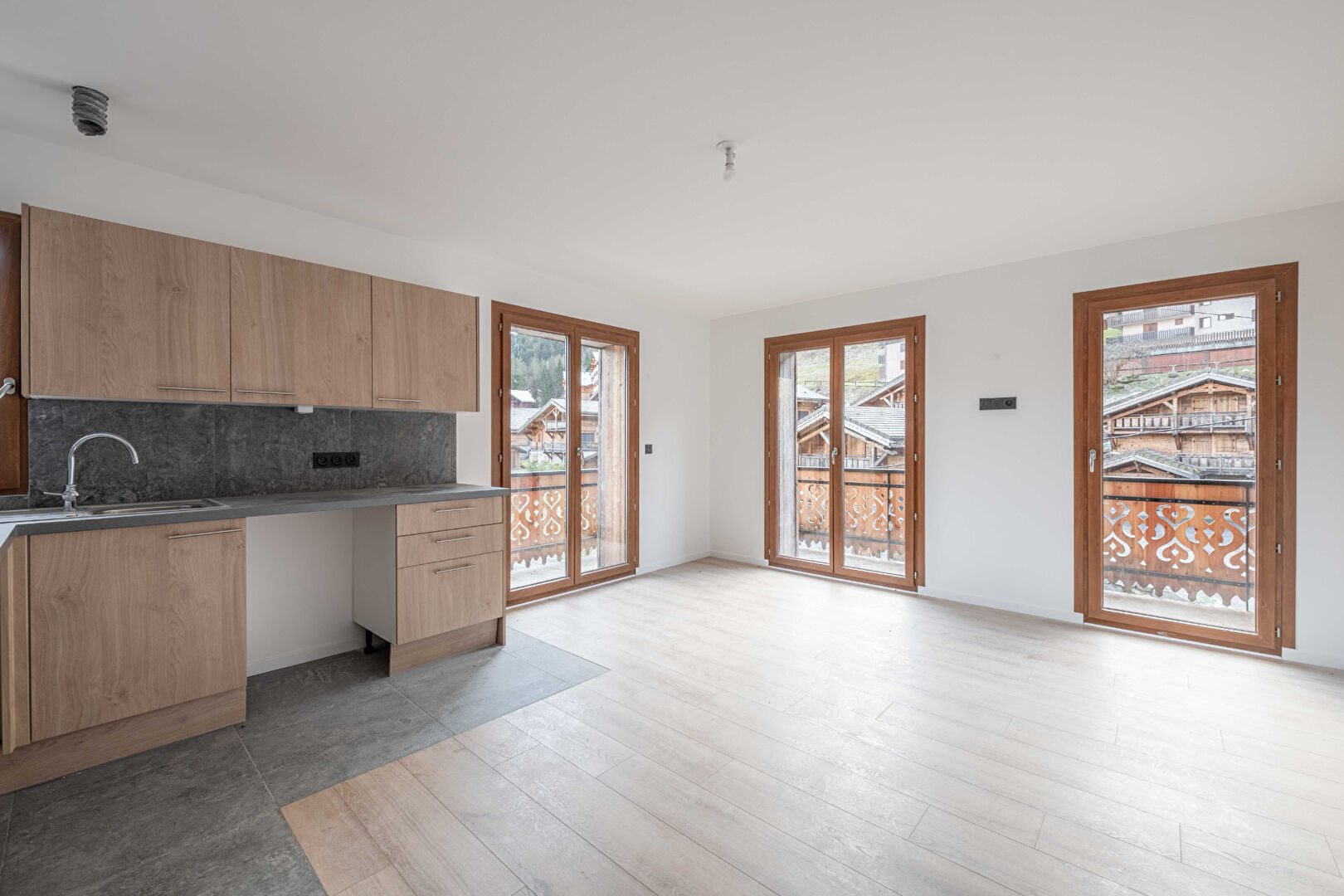 New 3-bedroom apartment - Mountain view - Vue 2
