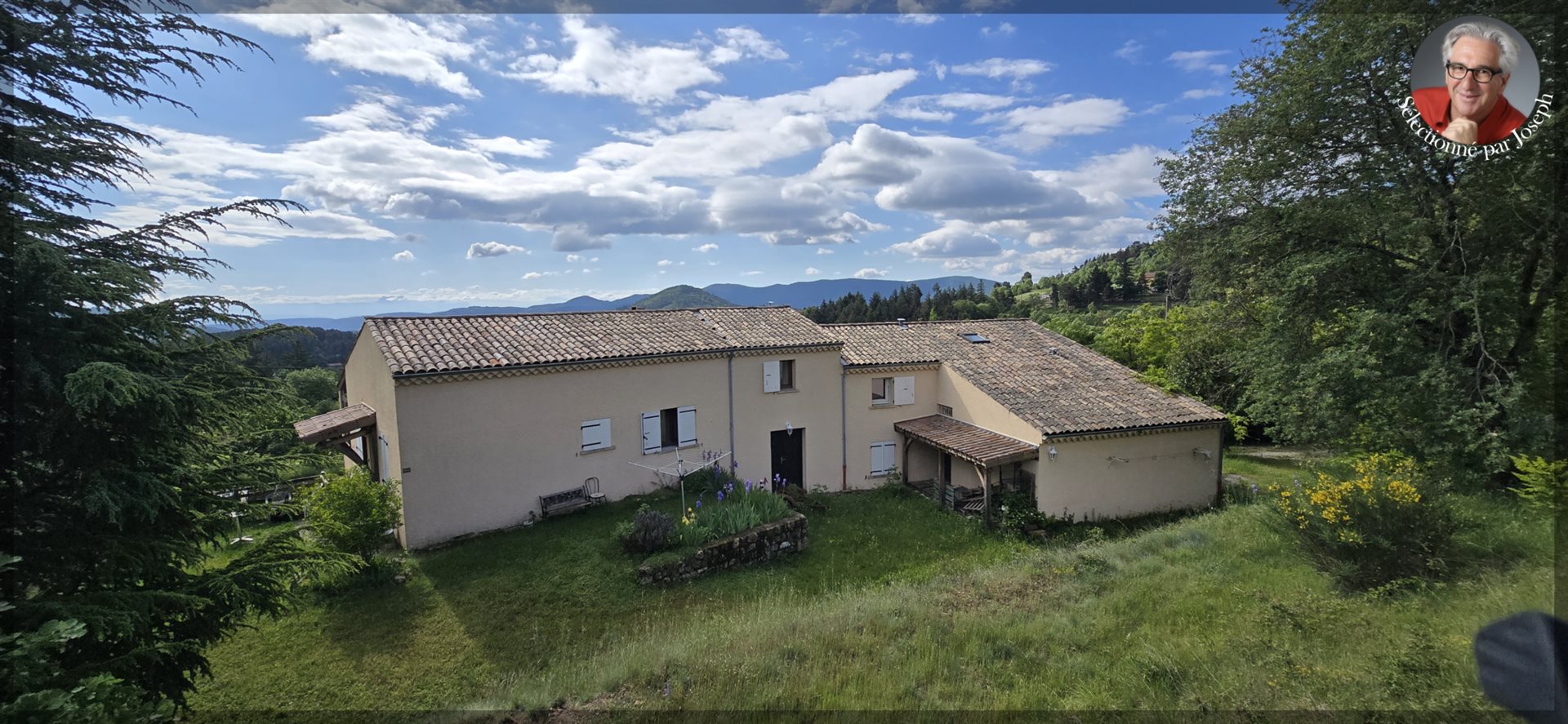 Maison à vendre, 237m², Saint-Michel-de-Chabrillanoux