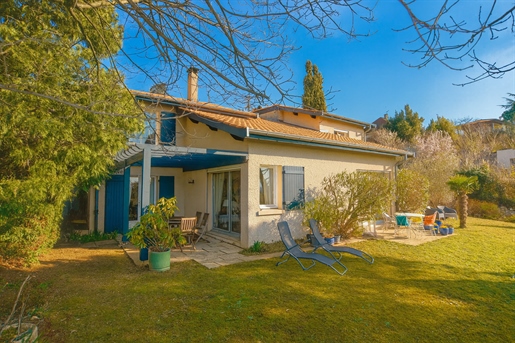 Maison 6 pièces 170 m² · à Chassieu · 170 m² · 795 000 €