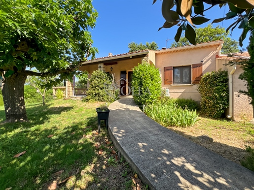 Maison 4 pièces 98 m² · à Saint-Marcel-de-Careiret · 98 m² · 289 000 €