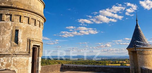 Maison 13 pièces 600 m² · à Carcassonne · 600 m² · 1 350 000 €