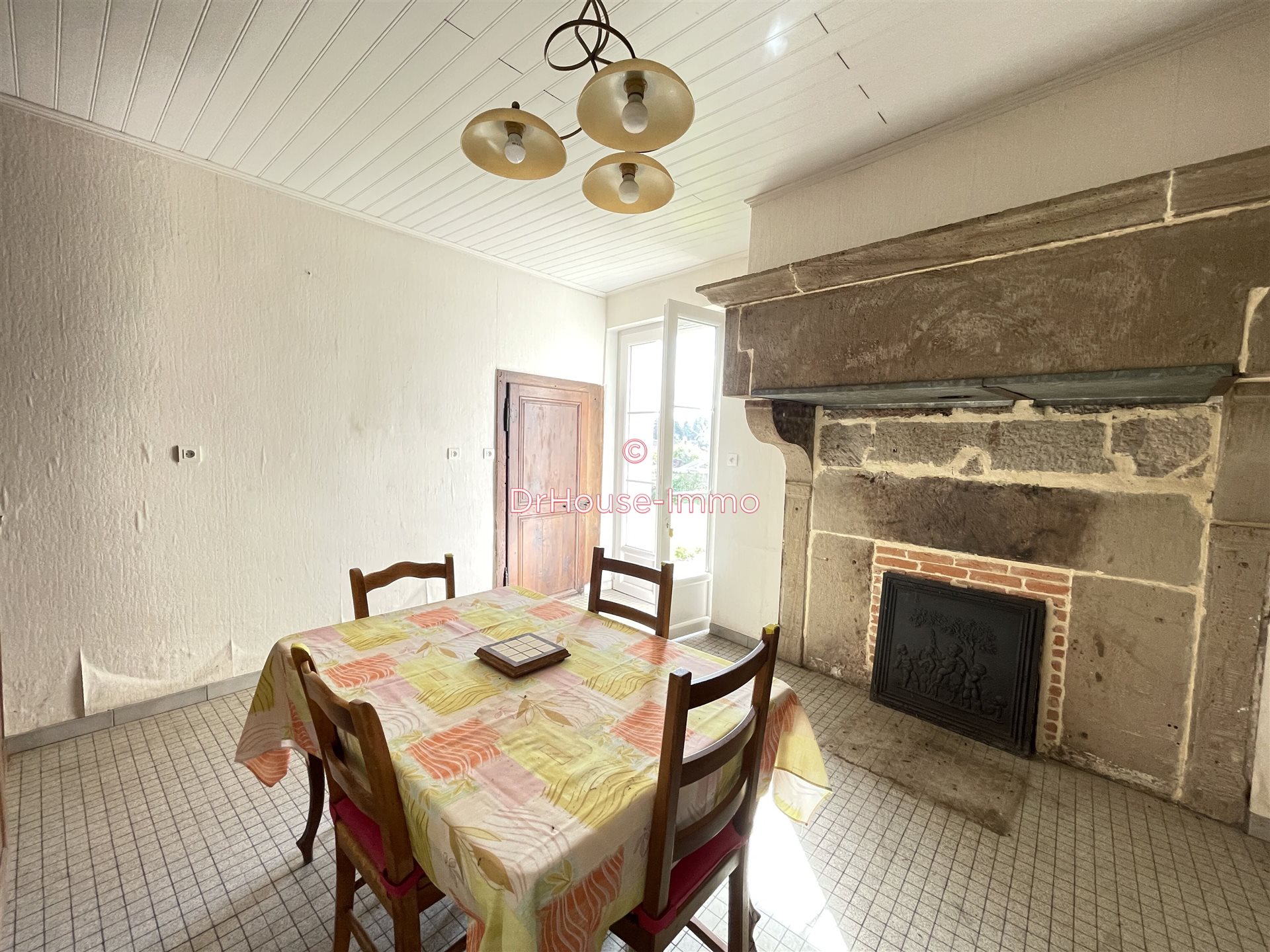 Maison à vendre, 215m², Monthureux-sur-Saône