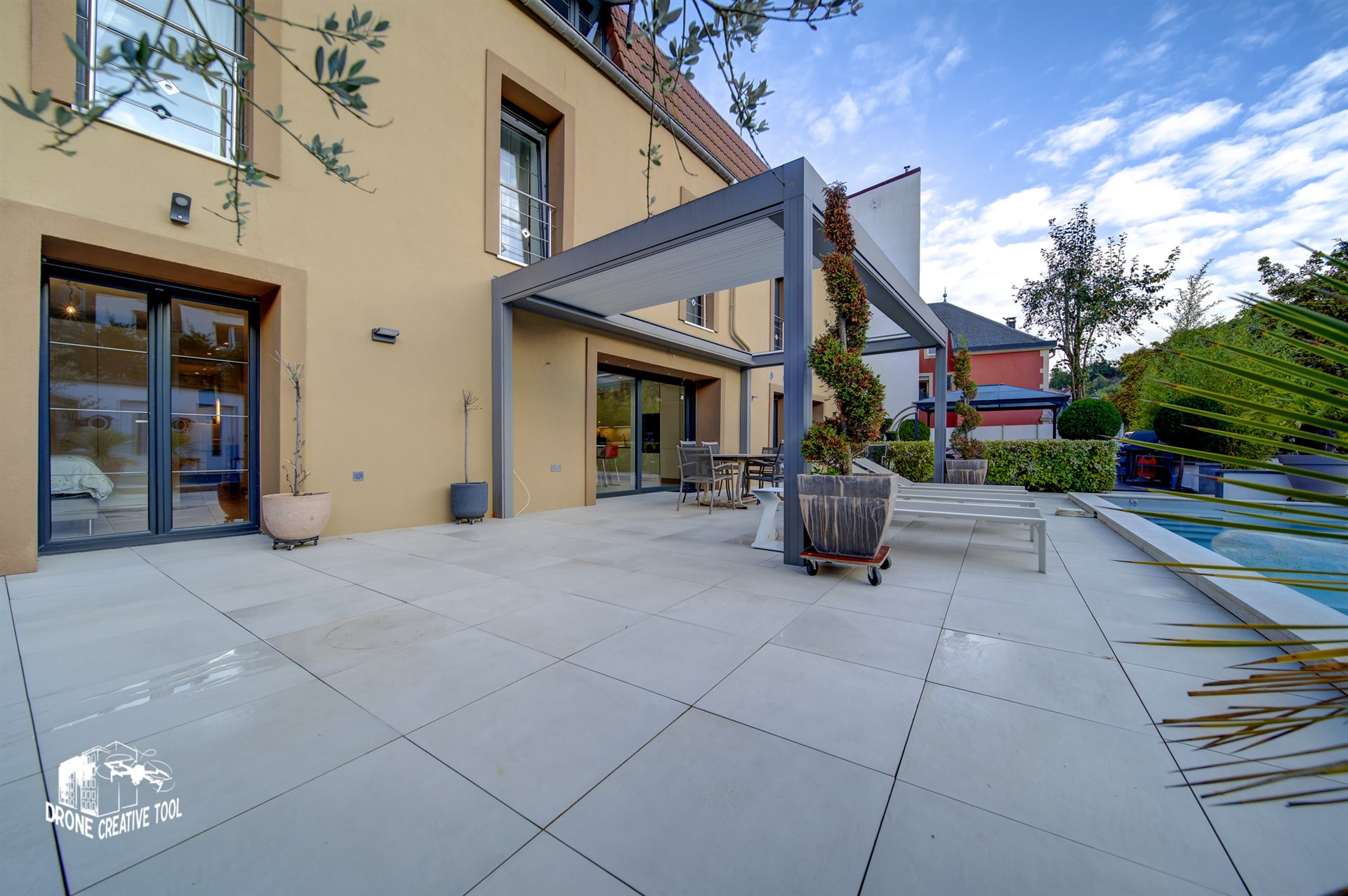 Maison à vendre, 471m², Thil