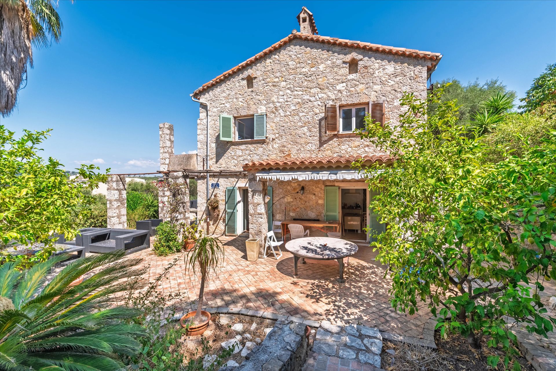 Casa, 204 m², terreno 1500 m²