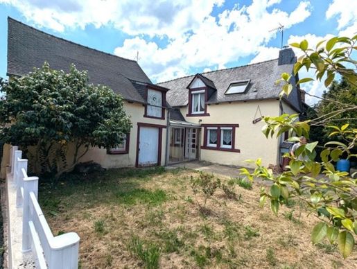 Maison 99 m² · à Plumieux · 99 m² · 137 800 €