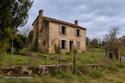 Maison 4 pièces 130 m² · à Draguignan · 130 m² · 180 000 €