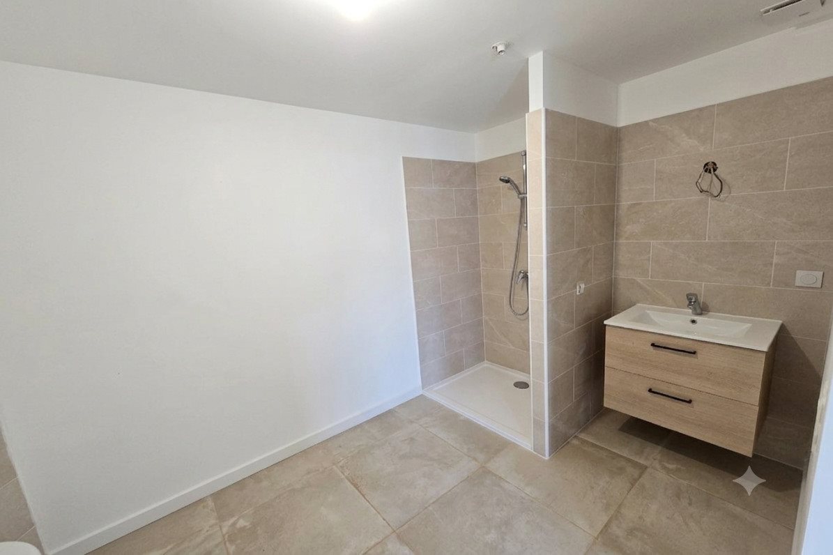 Maison à vendre, 33m², Trans-en-Provence