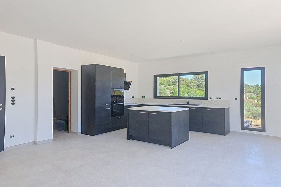 Maison à vendre, 102m², Lorgues